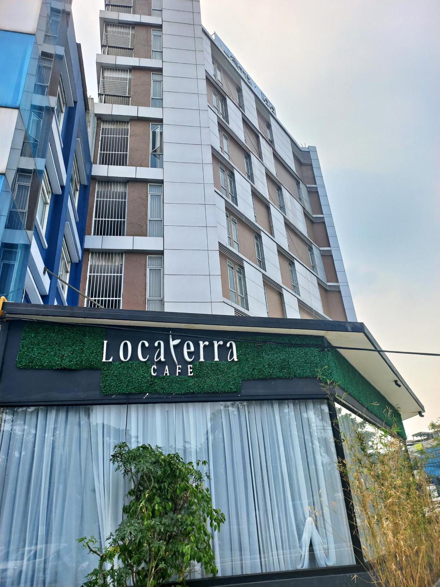Hotel 88 Kedoya Jakarta Luaran gambar